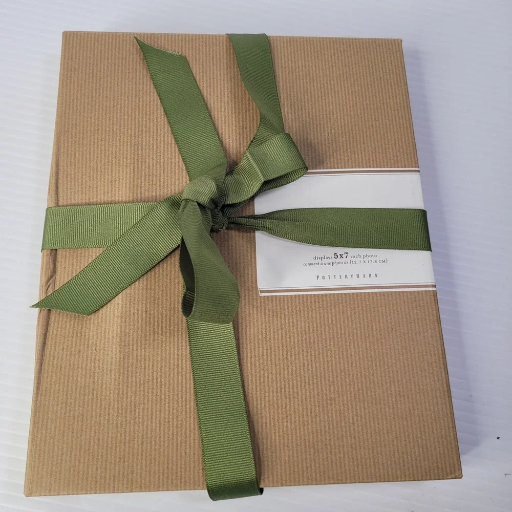 Pottery Barn Picture Frame 5x7 Herringbone Fabric Silver Trim‎ NEW